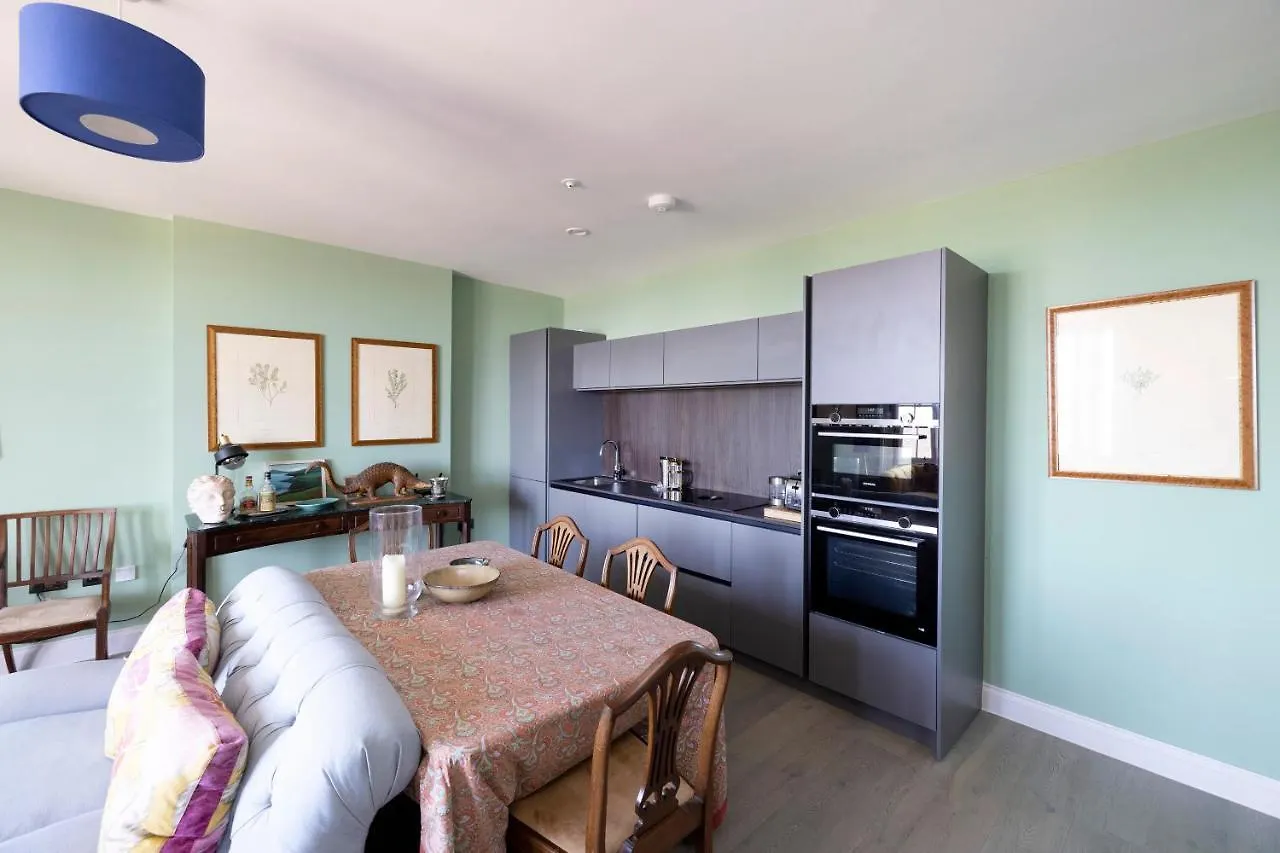 Joivy Inviting Flat At The Heart Of Edinburgh Apartment United Kingdom