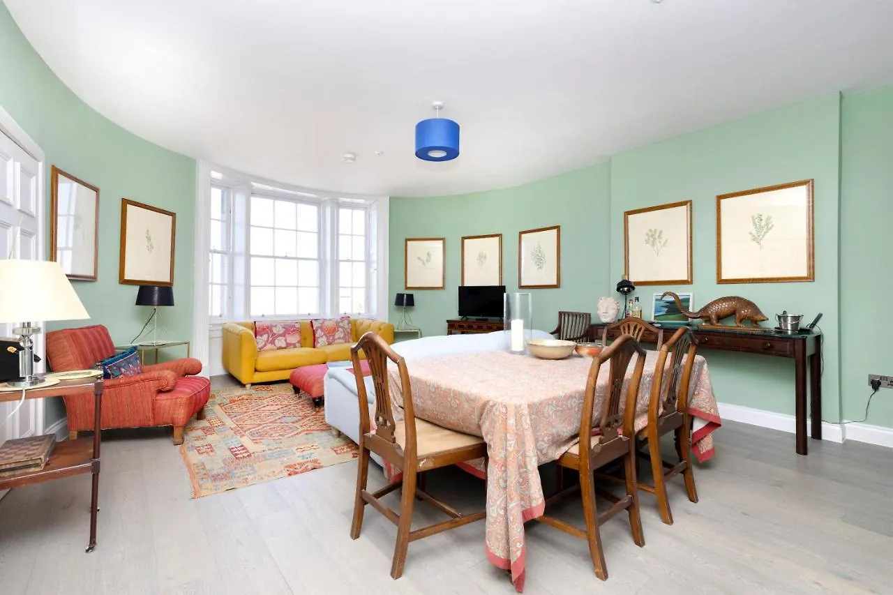 Joivy Inviting Flat At The Heart Of Edinburgh Lejlighed