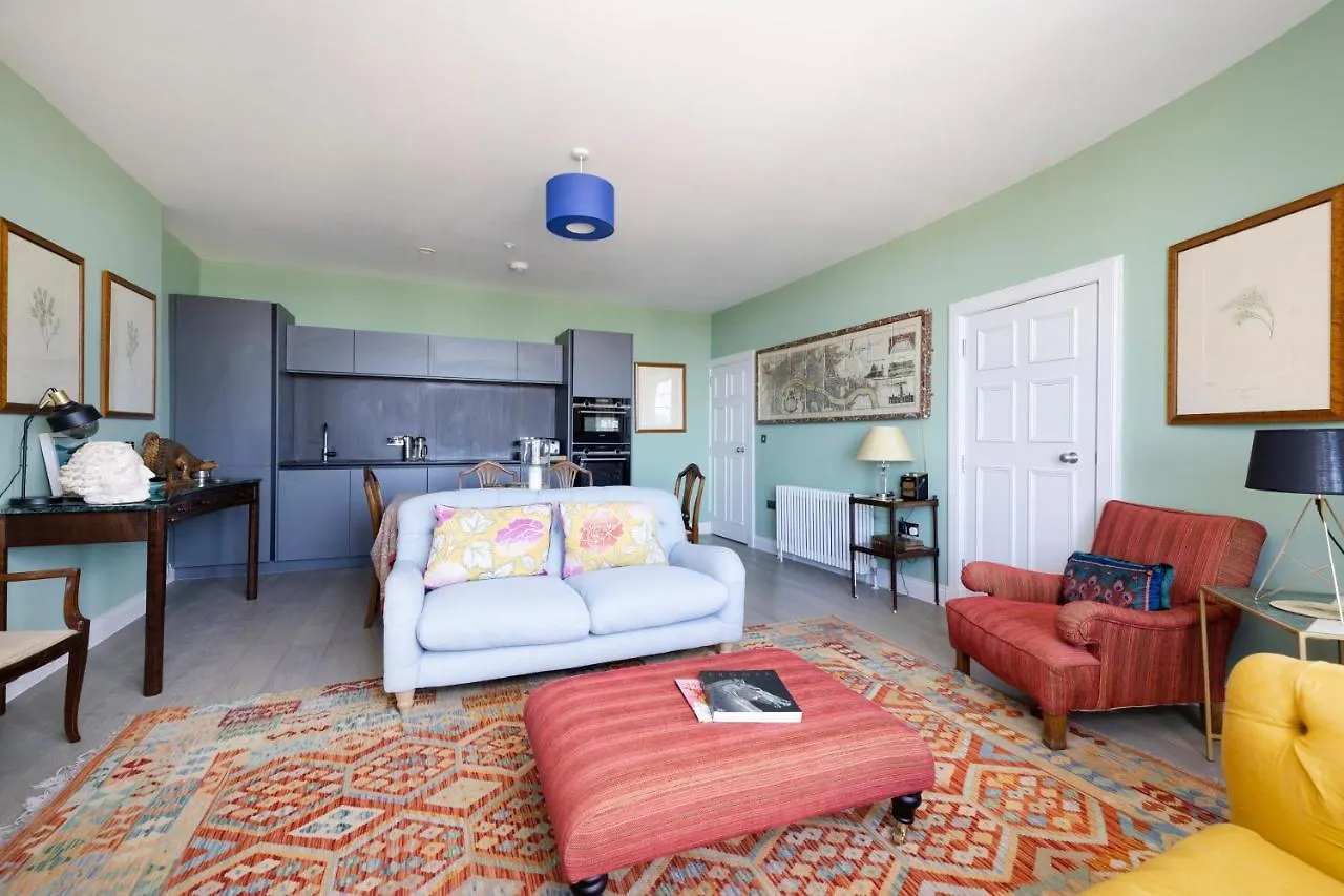Joivy Inviting Flat At The Heart Of Edinburgh Lejlighed