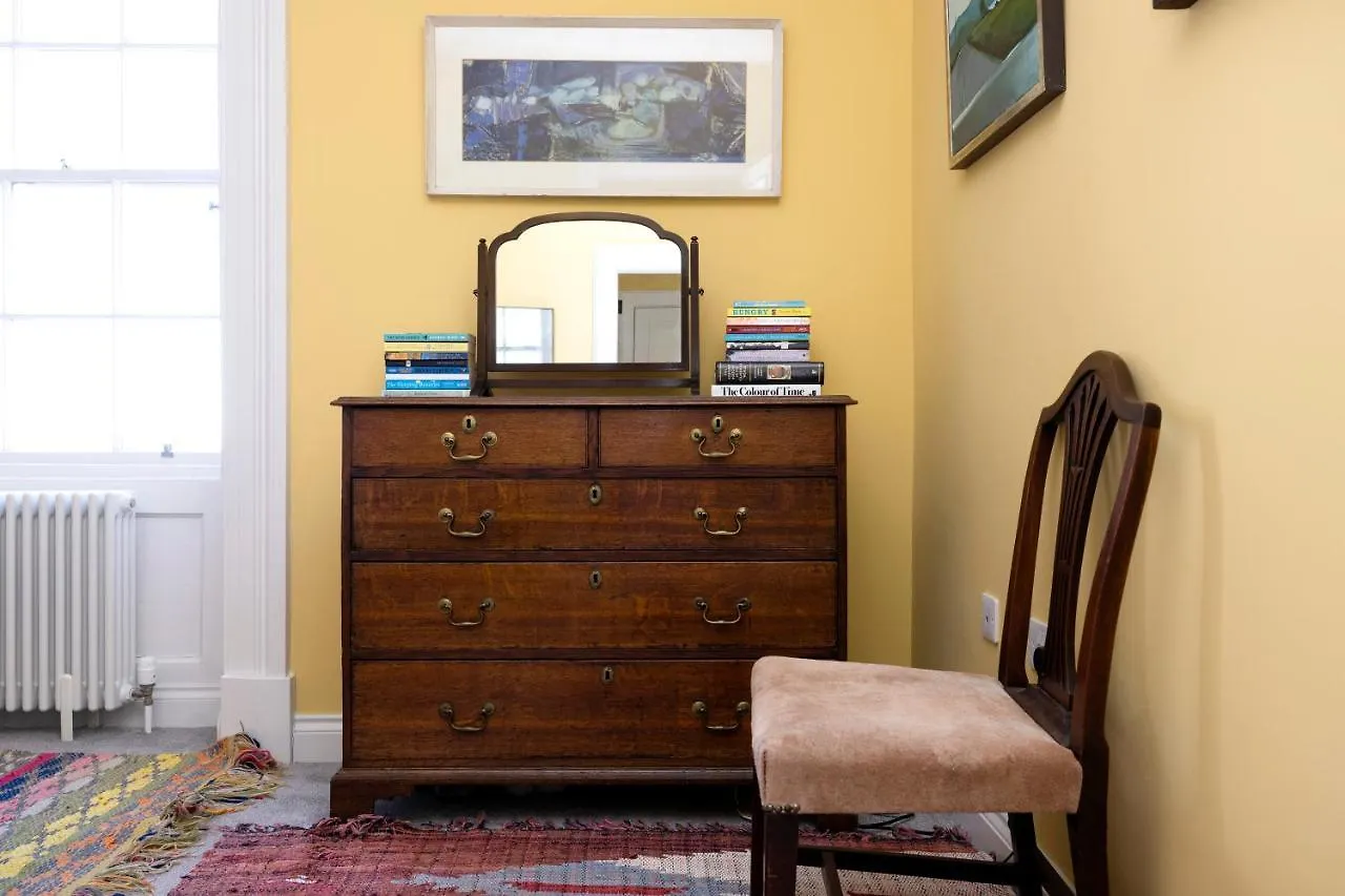Joivy Inviting Flat At The Heart Of Edinburgh Lejlighed